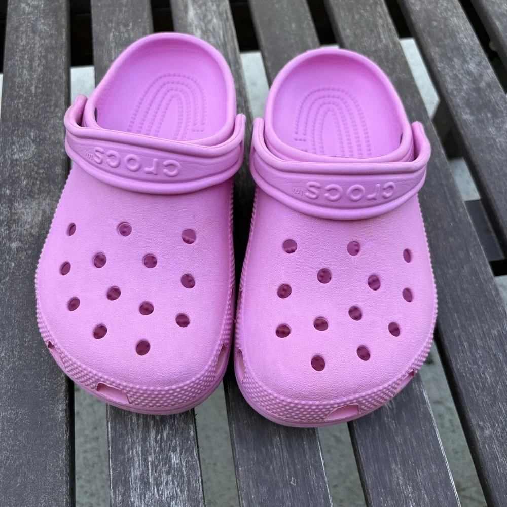 Crocs Kids J2 Pink Classic Clog Barbiecore Lightweight